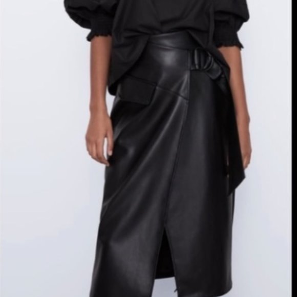 NWT BELTED FAUX LEATHER SKIRT From Zara - Picture 4 of 5